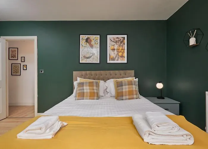 3 Bedroom Flat Апартаменти *