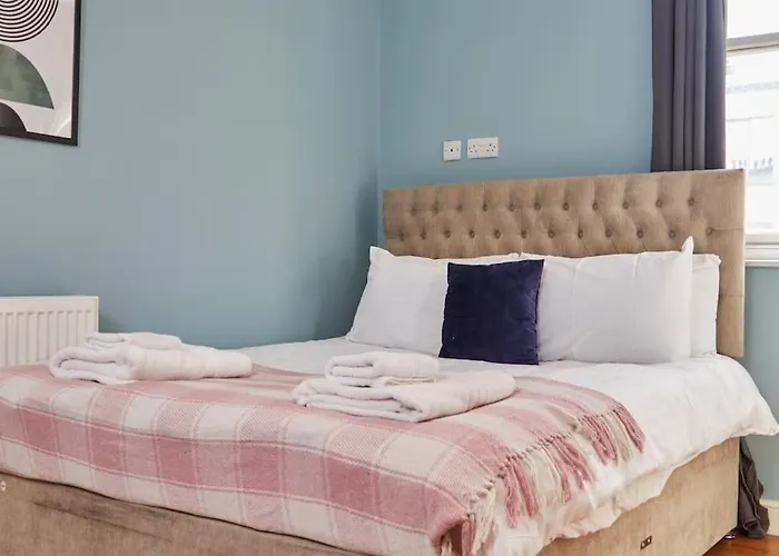 Apartman 3 Bedroom Flat *