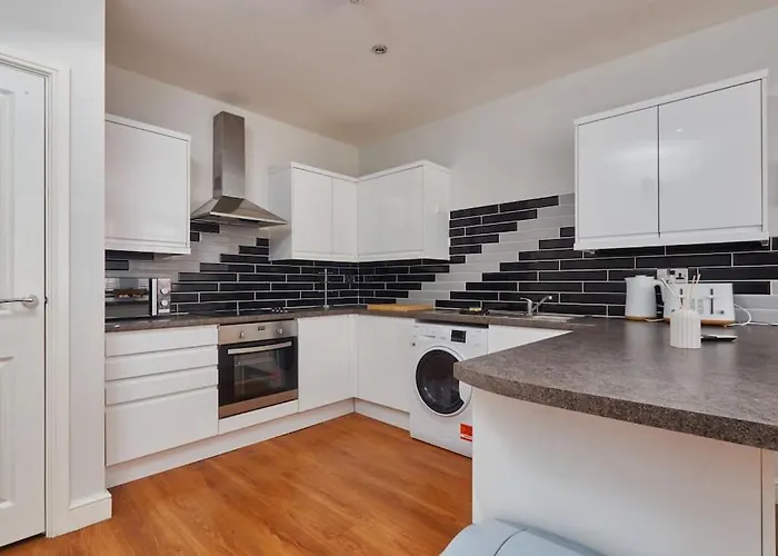 3 Bedroom Flat * Λιντς